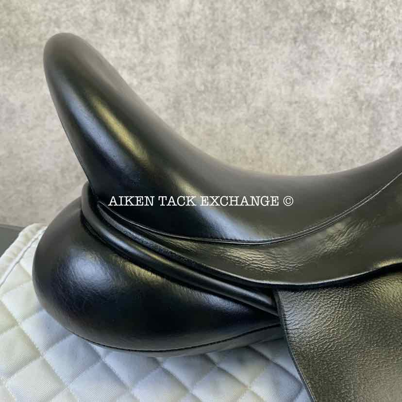 **SOLD** 2008 Trilogy Verago Elite Dressage Saddle, 18" Seat, Wide Tree, Wool Flocked Panels