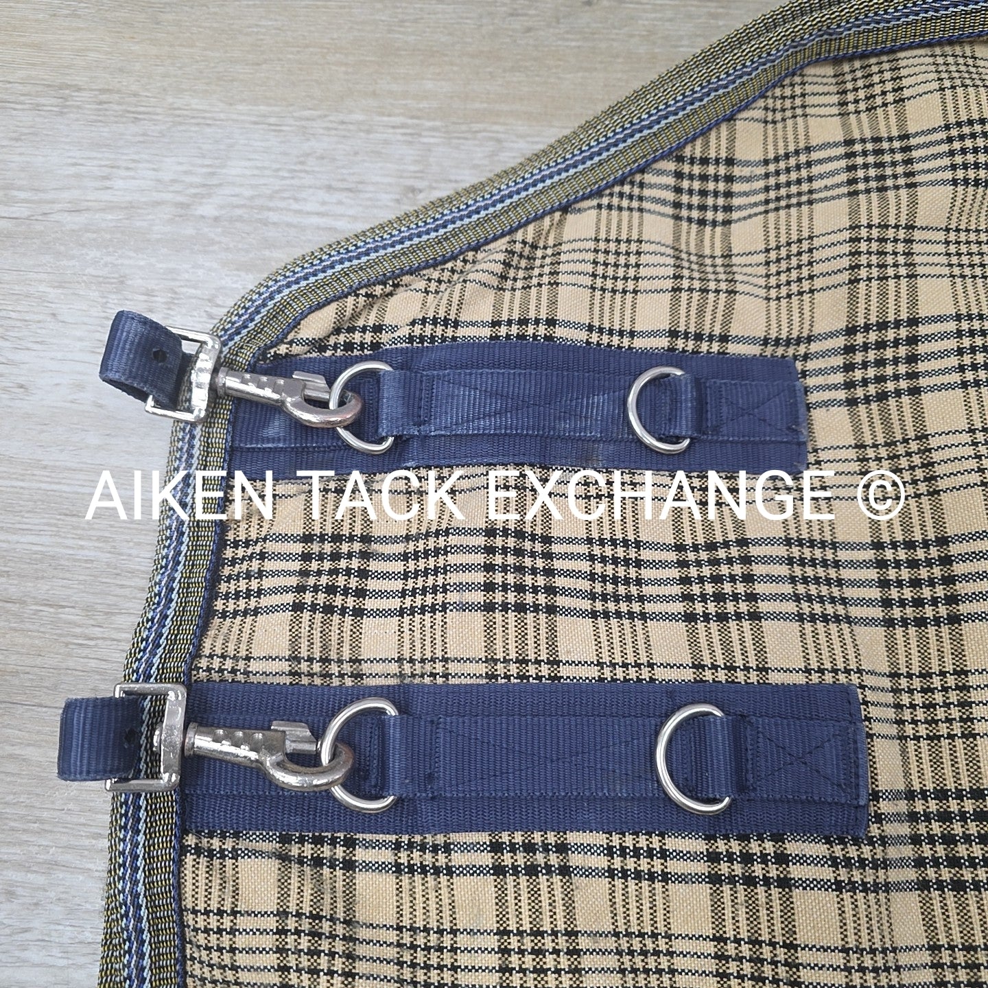 5/A Baker Deluxe Stable Sheet, 76"