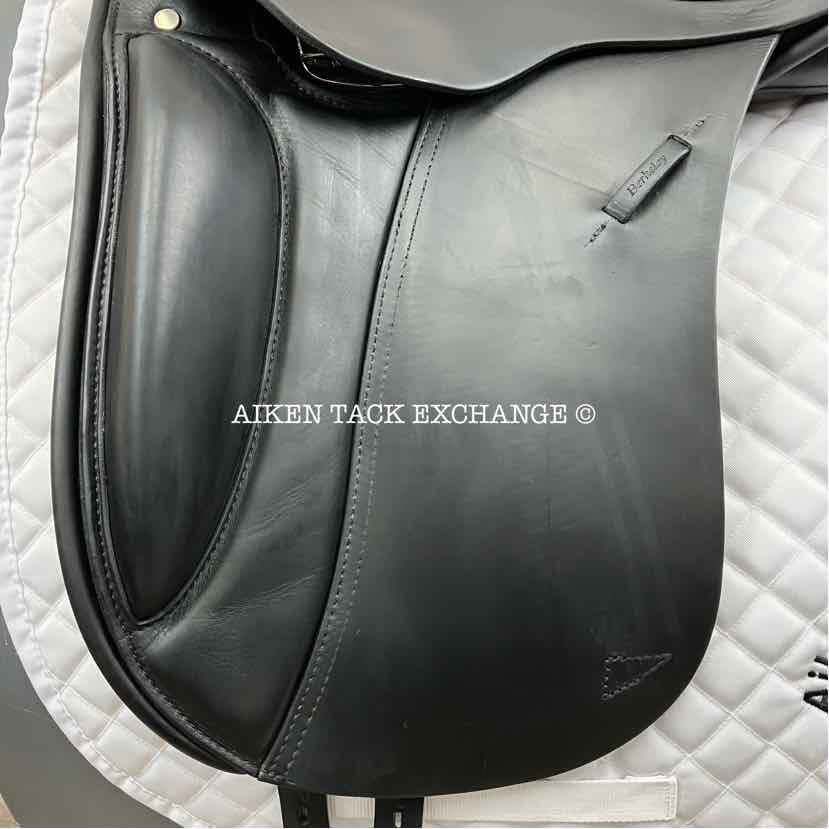**SOLD** 2007 Lovatt & Ricketts Berkeley Dressage Saddle, 17" Seat, Short Flap, Wide Tree, Wool Flocked Panels