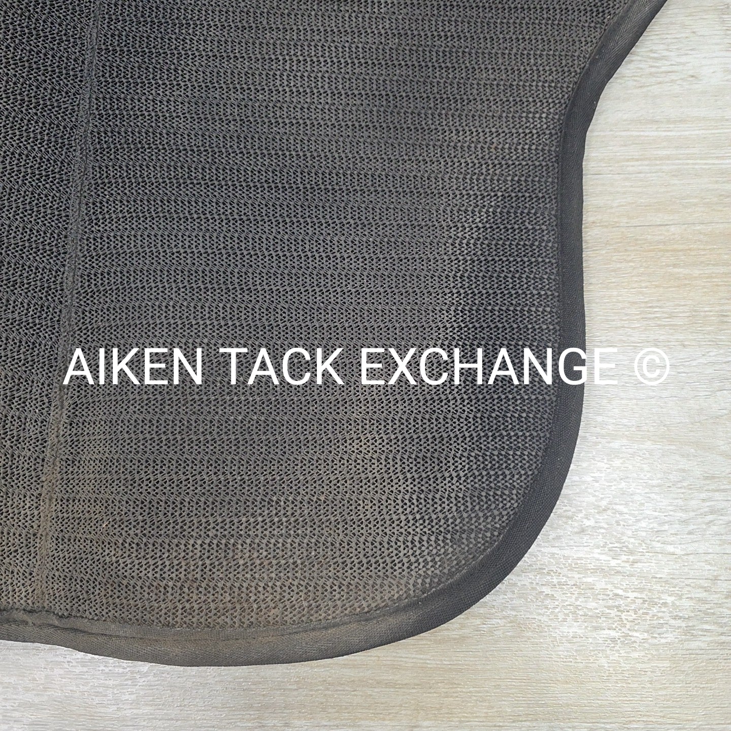 Tough1 Competition Shim Saddle Pad (missing 2 shims)