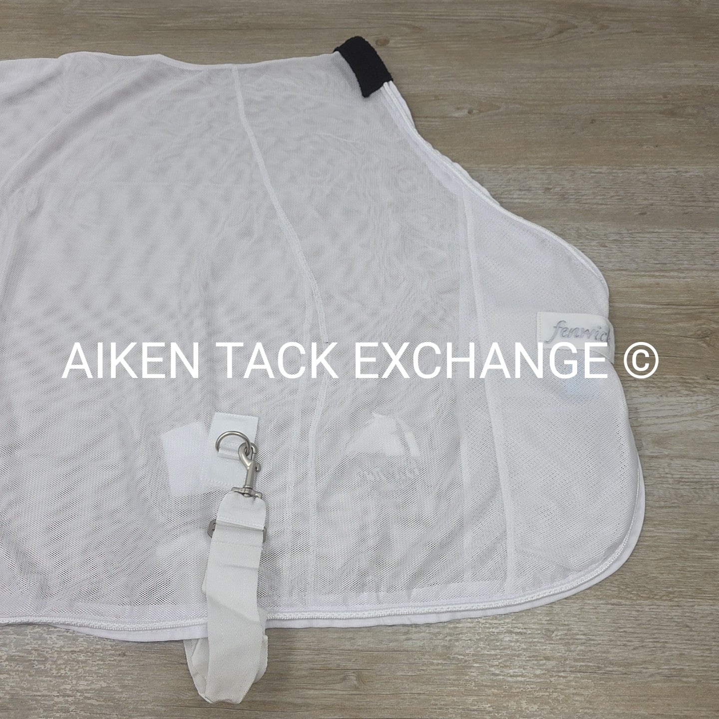 Fenwick Equestrian BodyGuard Mesh Cooler, White (has some marks) 62"