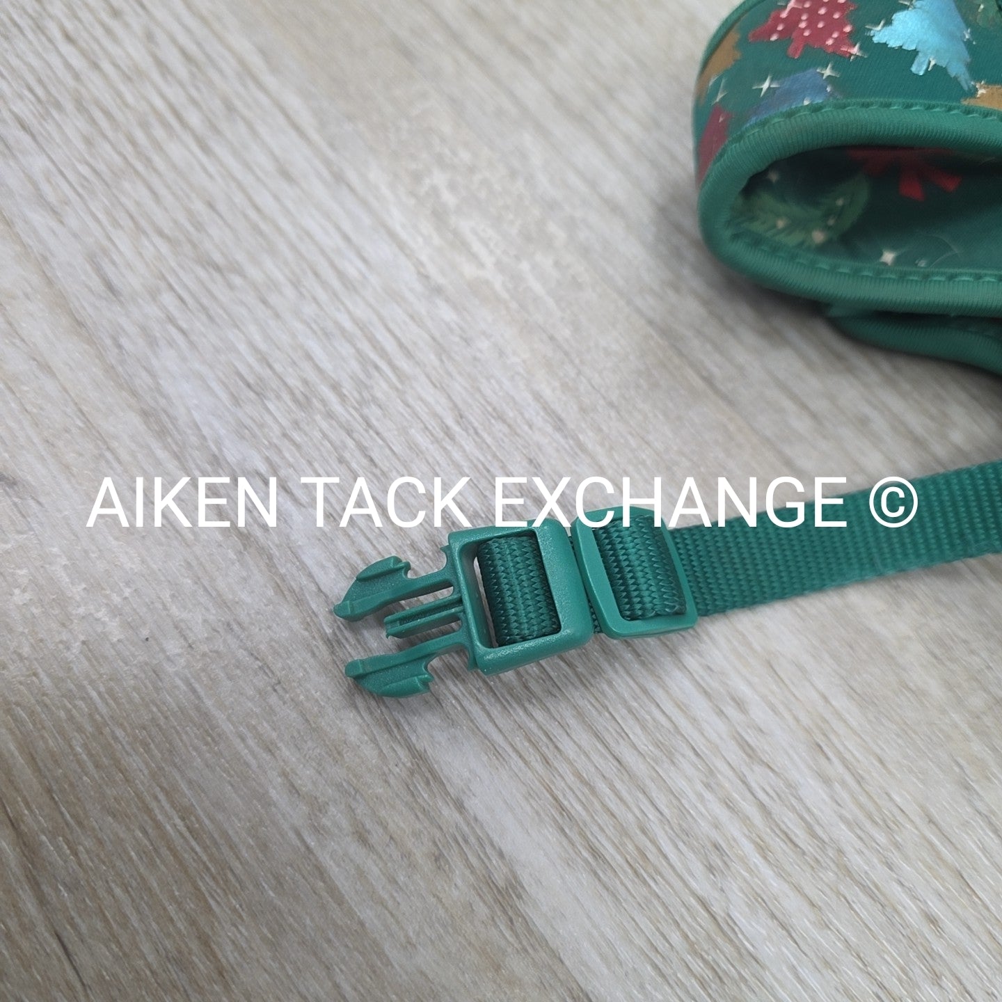 Holiday Pattern Dog Harness + Leash, Size Small