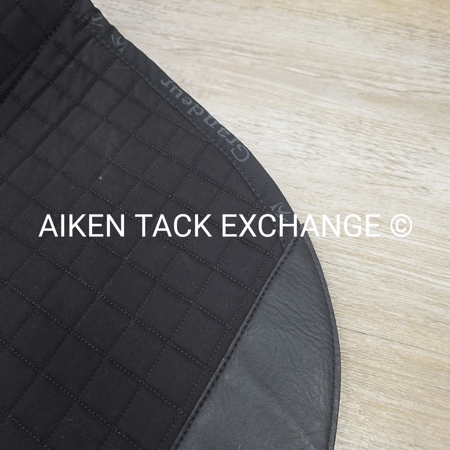 Grandeur Physio Saddle Pad for Treeless Saddle