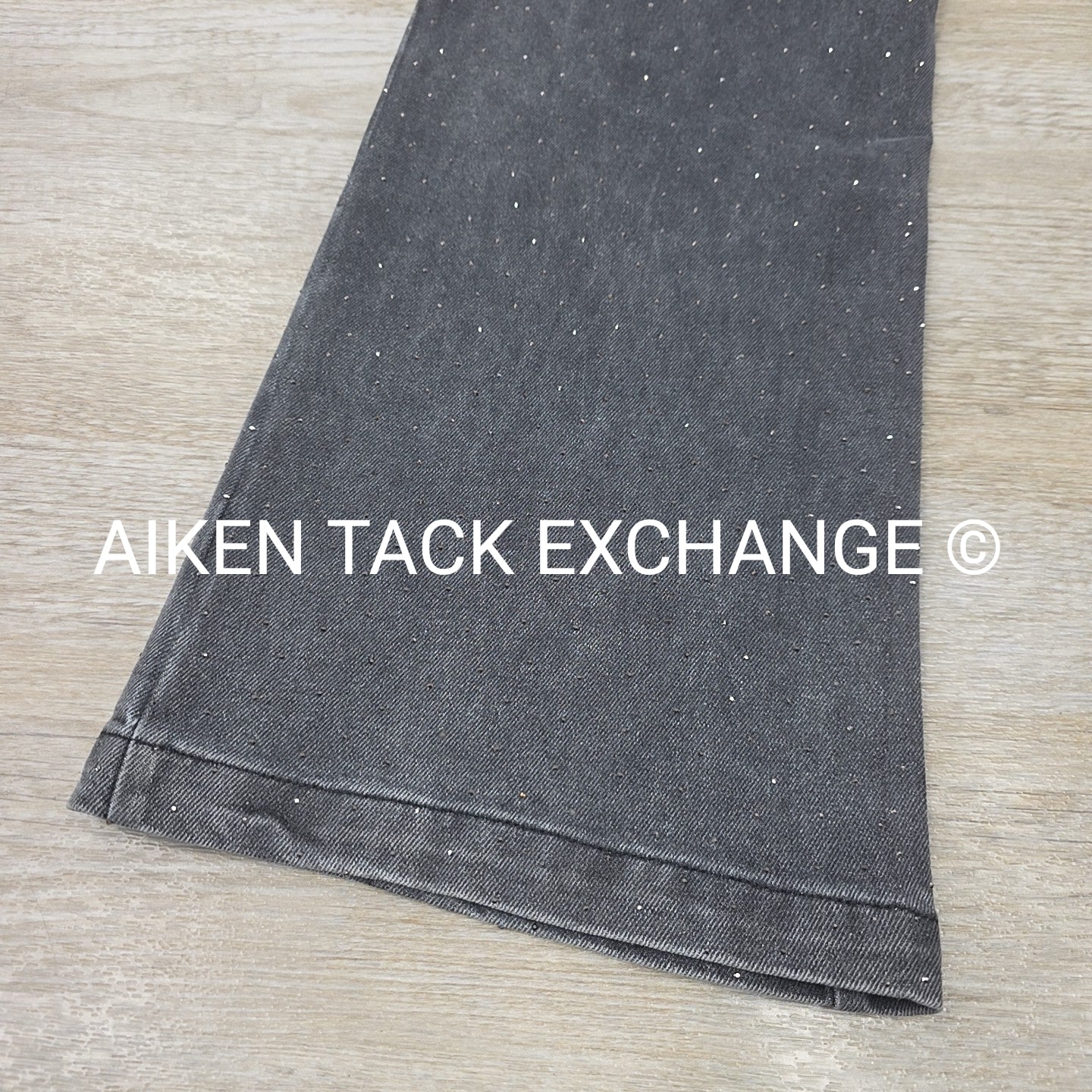 Skies Are Blue Elastic Waist Wide Leg Rhinestone Jeans, Women's Small