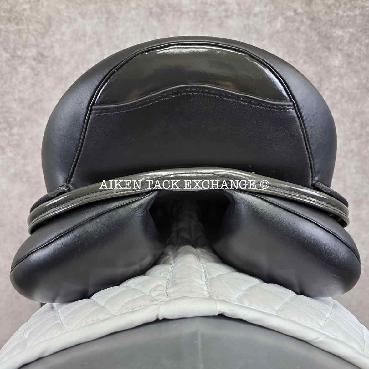 2020 Patrick Juno Monoflap Dressage Saddle, 17.5" Seat, Medium Wide Tree, Wool Flocked Panels