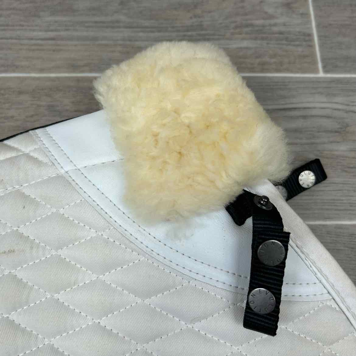 Stubben Streamline Sheepskin Close Contact All Purpose Saddle Pad