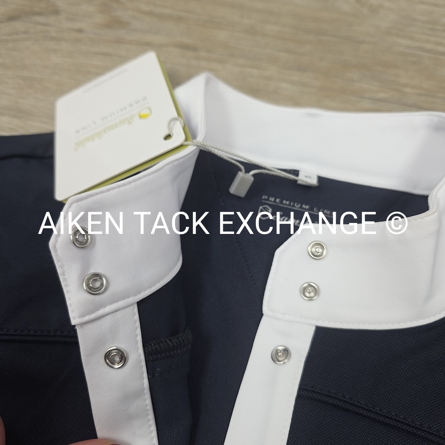 Samshield Jeanne Short Sleeve Show Shirt, Size X-Large