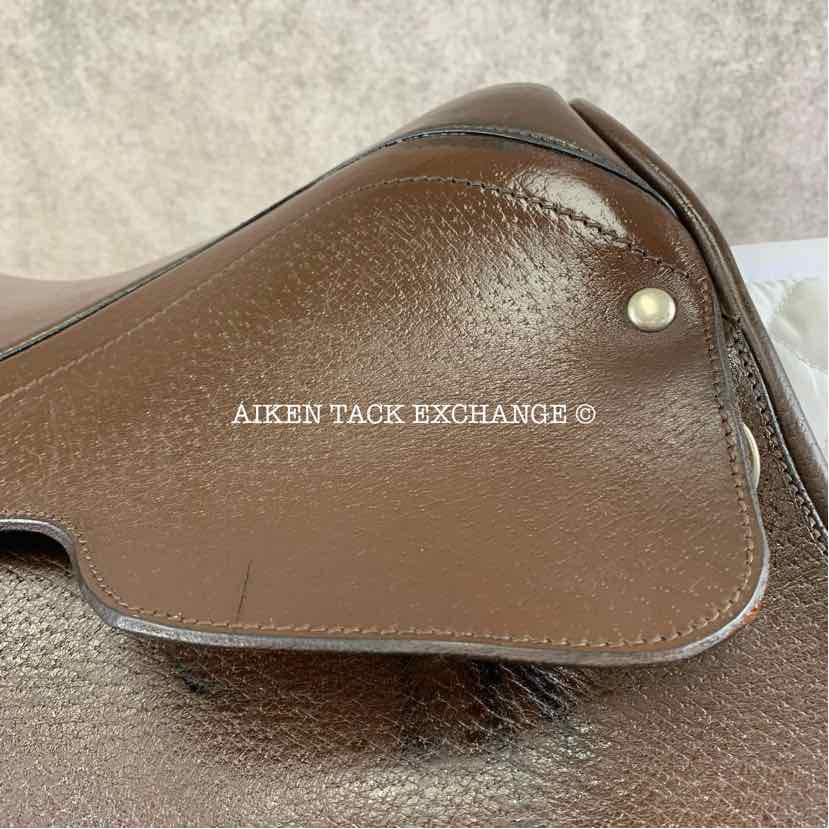 BT Crump Intimate Close Contact Jump Saddle, 17.5" Seat, Medium Wide Tree, Foam Panels