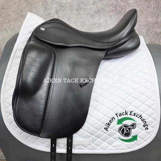 **SOLD** 2019 Fairfax Classic Cupped Flap Dressage Saddle, 17" Seat, Adjustable Tree - Changeable Gullet, Wool Flocked Panels