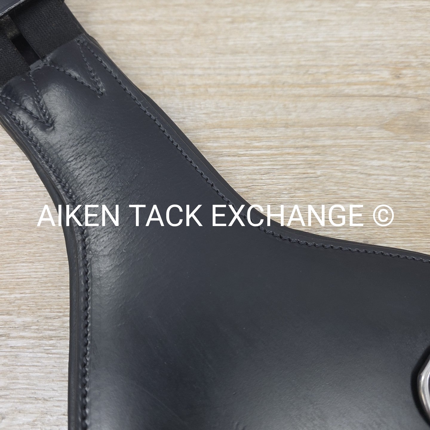 Contour Anatomic Shoulder Relief Girth, Black, 30"