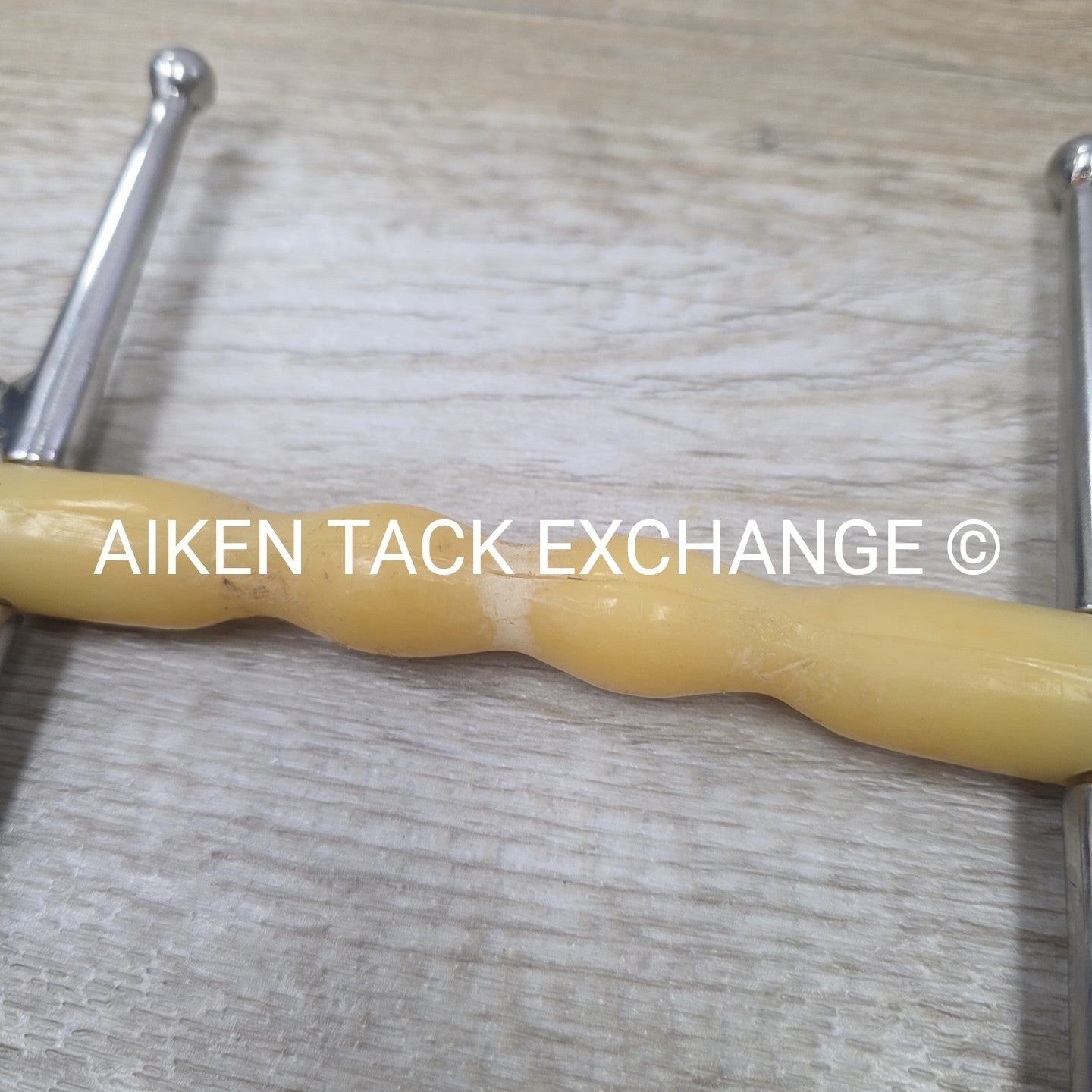 Happy Mouth Shaped Mullen Mouth Full Cheek Bit 5" (Has Chew Marks)