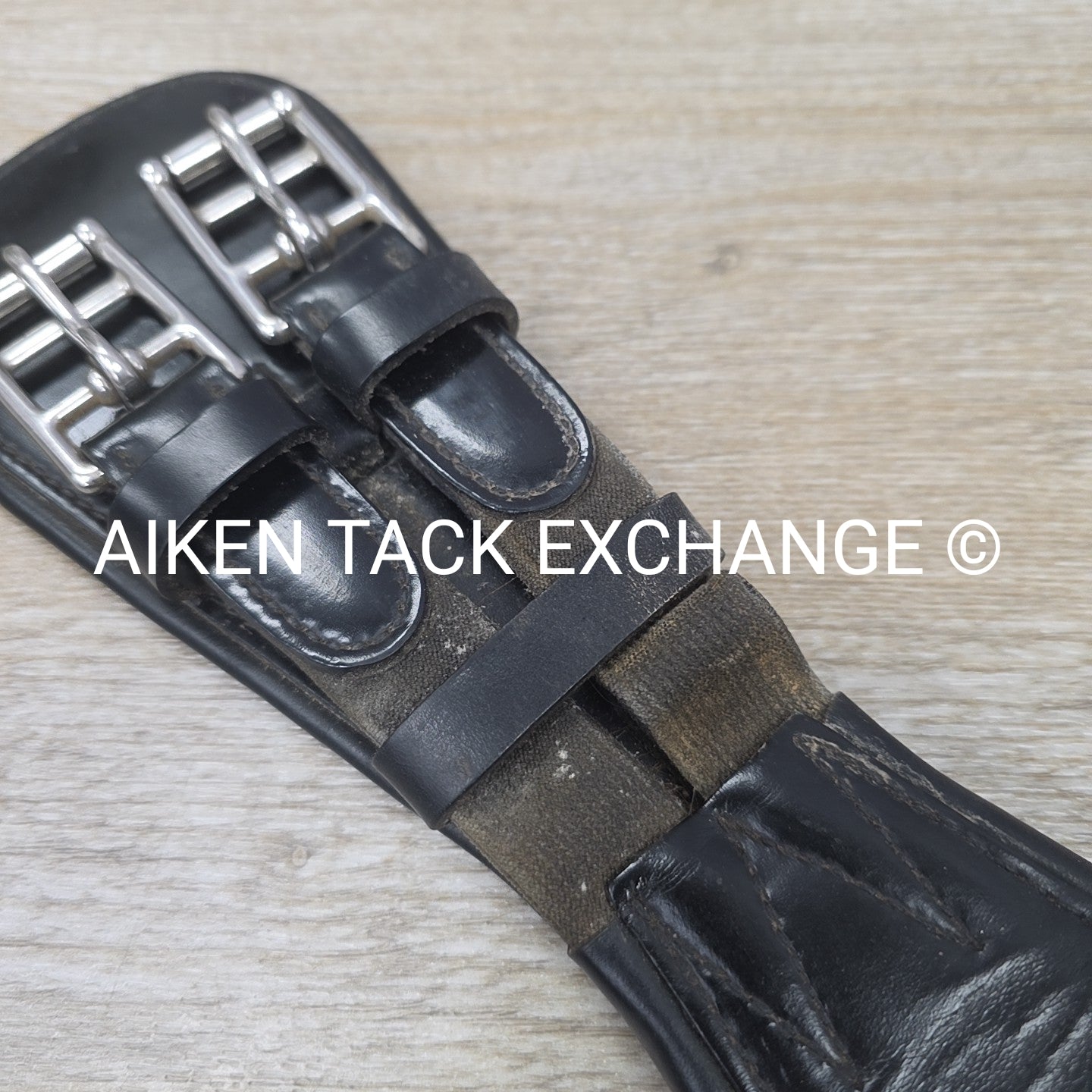 Prestige Padded Leather Short Girth, Black, 24"