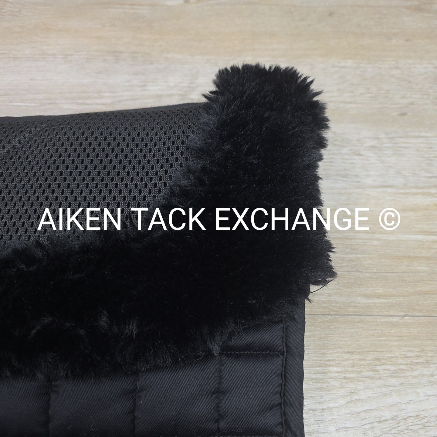 Kavallerie 3D Mesh with Fur Trim Dressage Saddle Pad