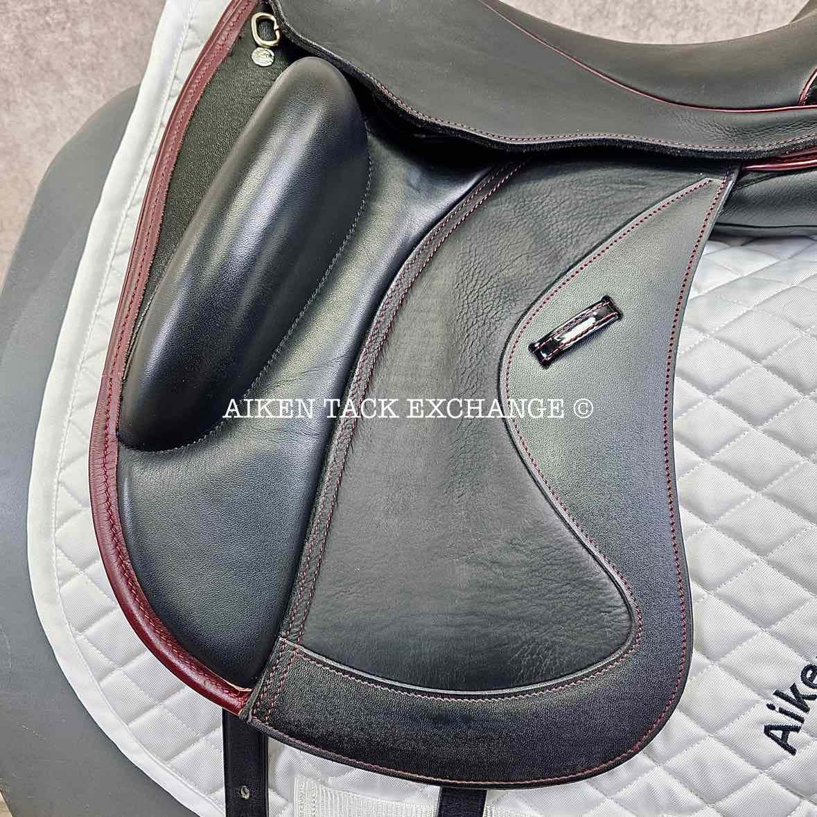 2022 Custom Saddlery Wolfgang Solo MKII Monoflap Dressage Saddle, 17.5" Seat - Short Flap, Adjustable Tree, Wool Flocked Panels