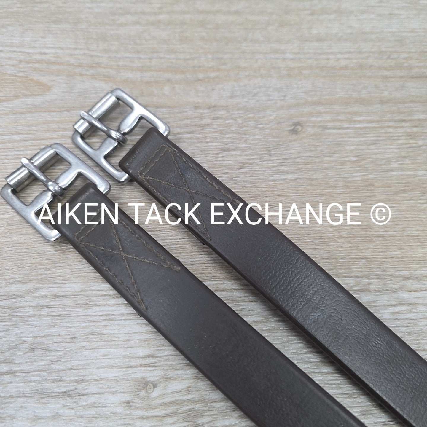 Wintec Synthetic Stirrup Leathers, Brown 54"