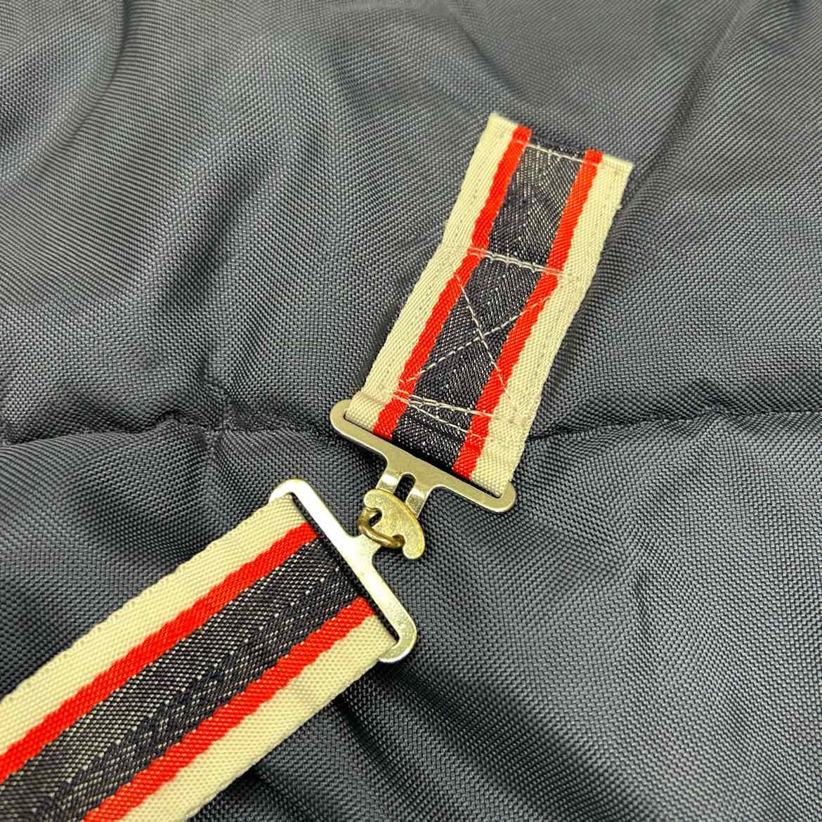 Diamond Horse 200G Fill Stable Blanket 81"