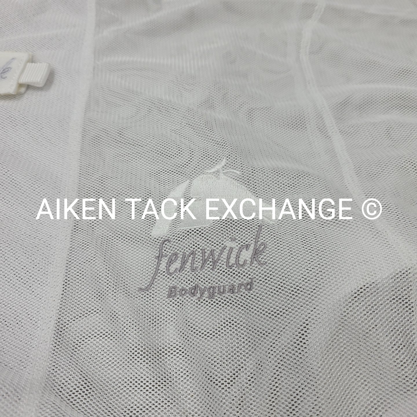 Fenwick Equestrian BodyGuard Mesh Cooler, White (has some marks) 62"