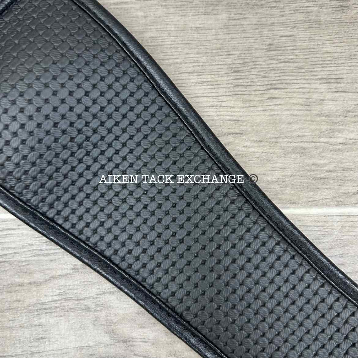 Wintec Chafeless Girth, 46"