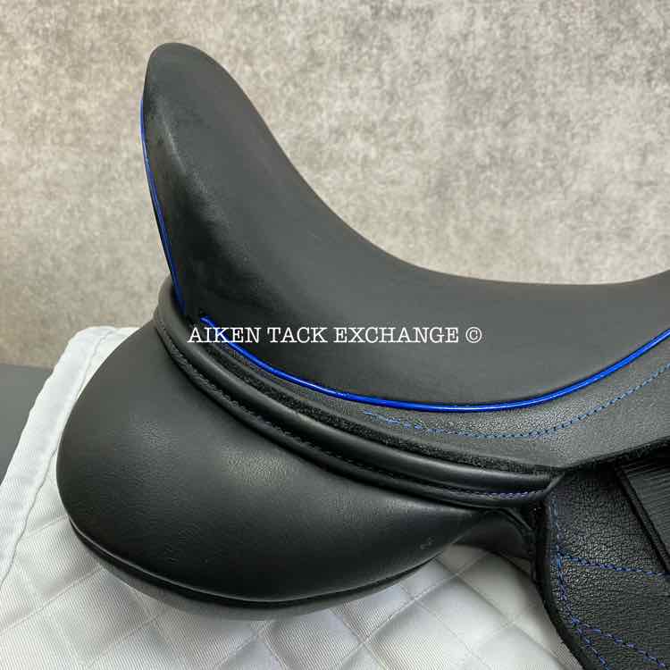2023 Custom Saddlery Everest Monoflap Dressage Saddle, 18" Seat, Adjustable Tree, Wool Flocked Panels