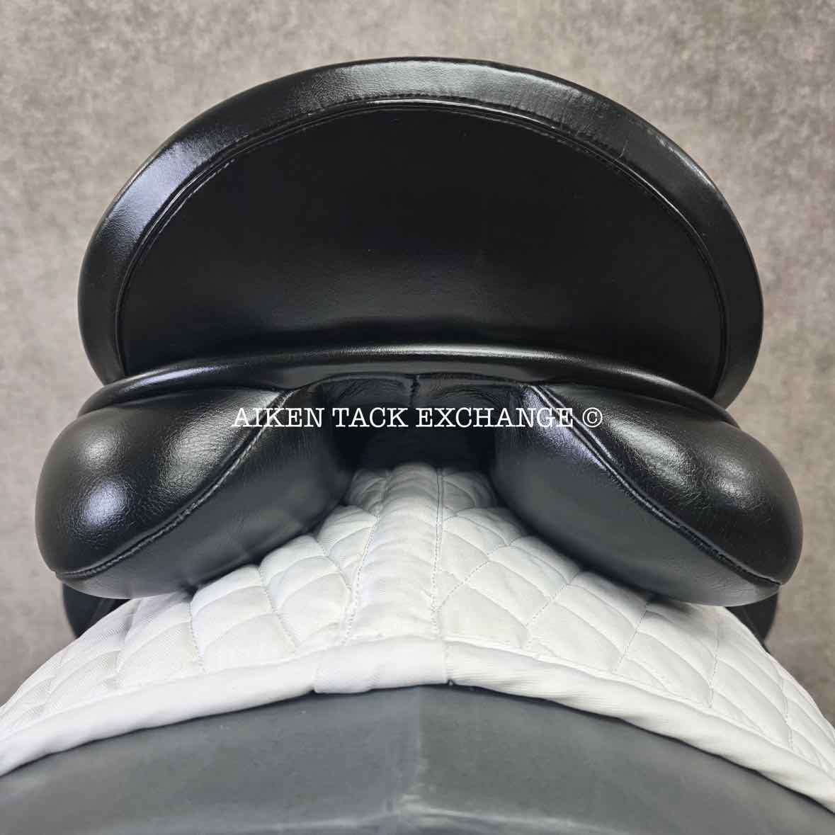 2018 County Inspiration Dressage Saddle, 17.5" Seat, Medium Narrow Tree, Wool Flocked Panels