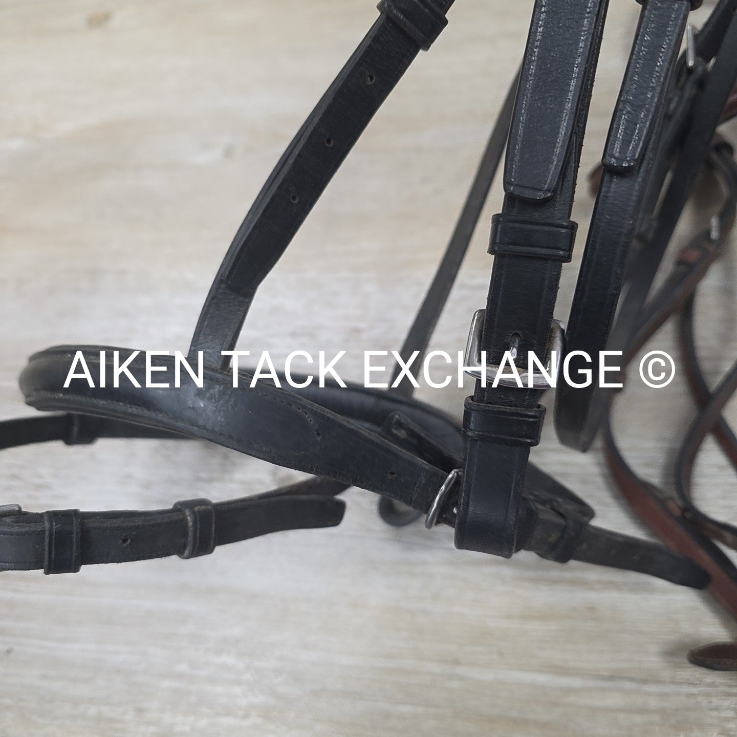 BARGAIN BUNDLE: Flash Bridle with Rubber Reins & Round Raised Bridle with Laced