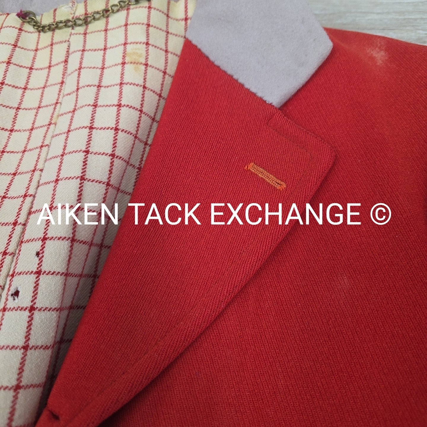 Mid Weight Scarlet Hunt Coat, Size 38