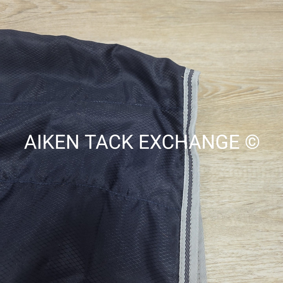 LeMieux Arika 100g fil Stable-Tek Rug, Size 81"