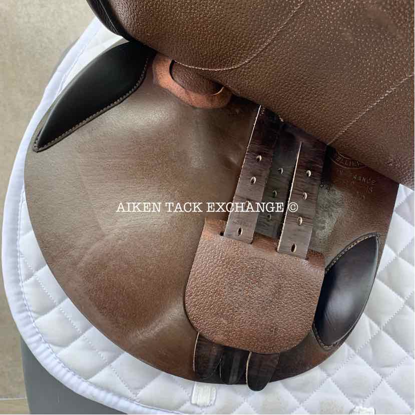2023 Childeric FLP Close Contact Jump Saddle, 18" Seat, 2 3/4 Flap, M/MW Tree, Foam Panels, Full Buffalo Leather