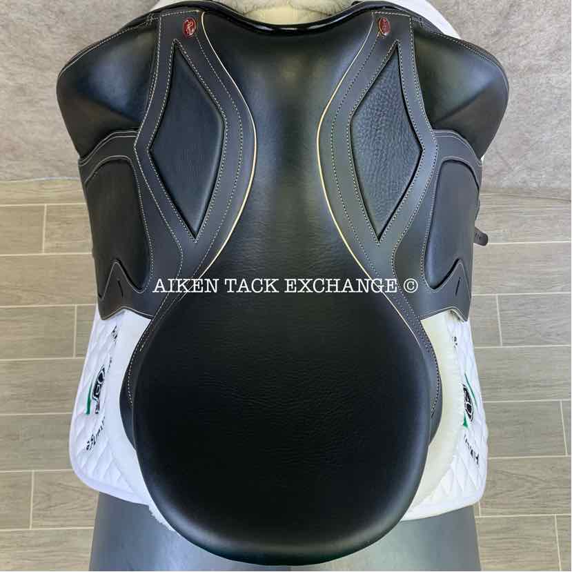 2022 MaxFlex Melina Pro Monoflap Dressage Saddle, 17.5" Seat, Flex Tree - Adjustable (Custom Gullet), Wool Flocked Pony Panels
