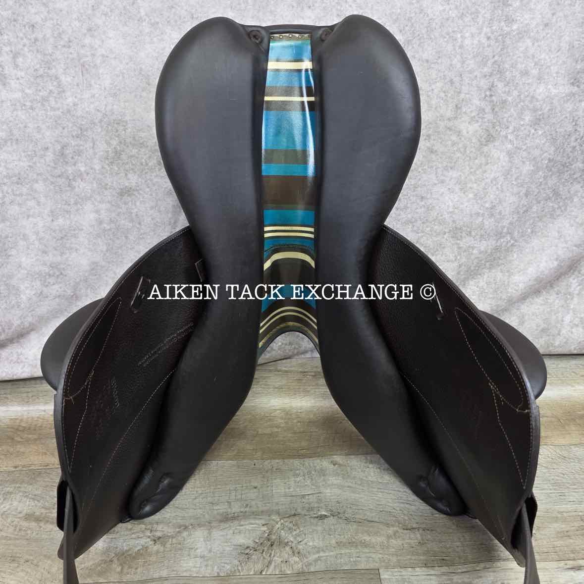 2018 Voltaire Elkton Monoflap Jump Saddle, 18.5" Seat - 2AA Flap, Medium Wide Tree, PRO Panels, Full Buffalo Leather