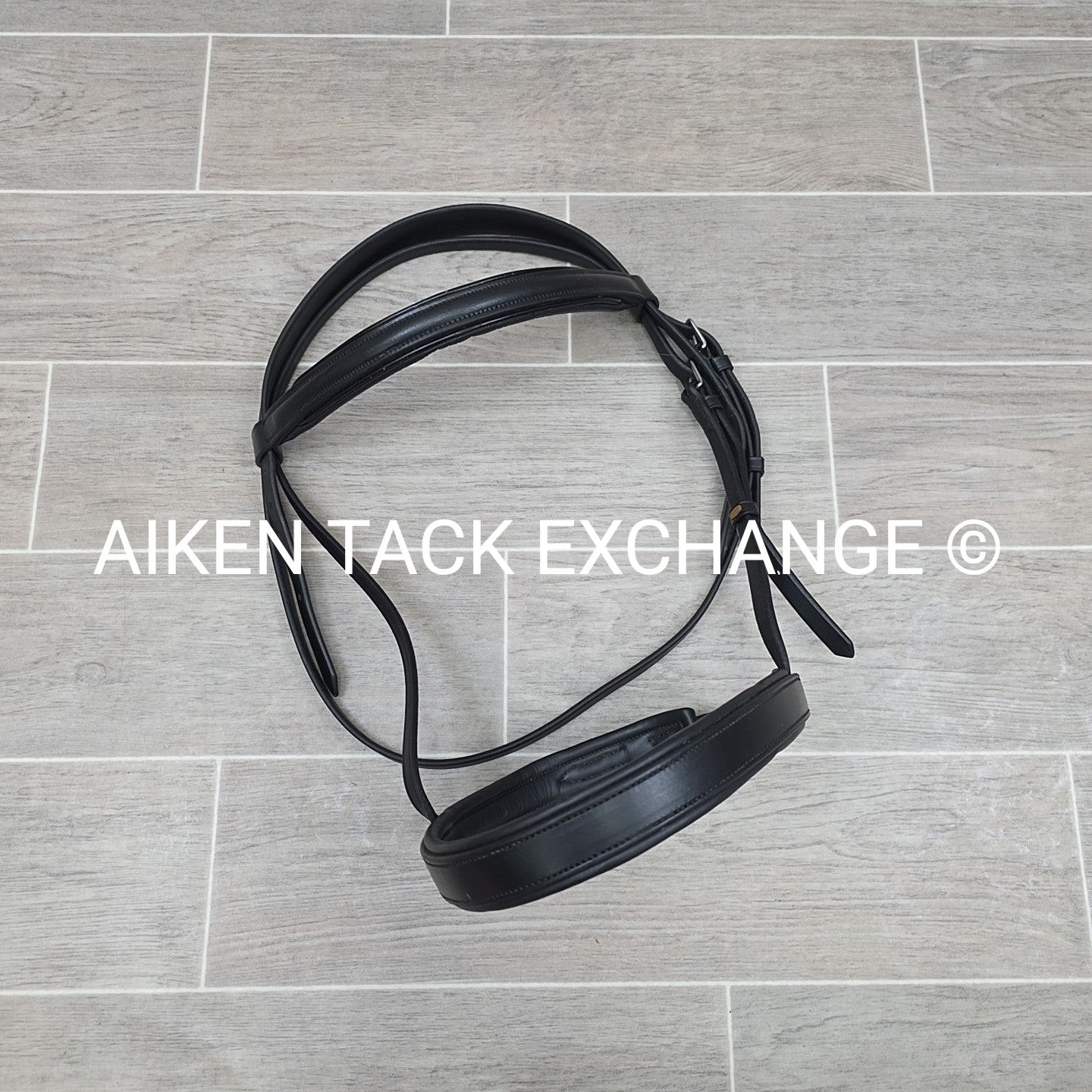Royal Oak Plain Raised Bridle, Missing Cheek Pieces, No Reins, Black, Size Full