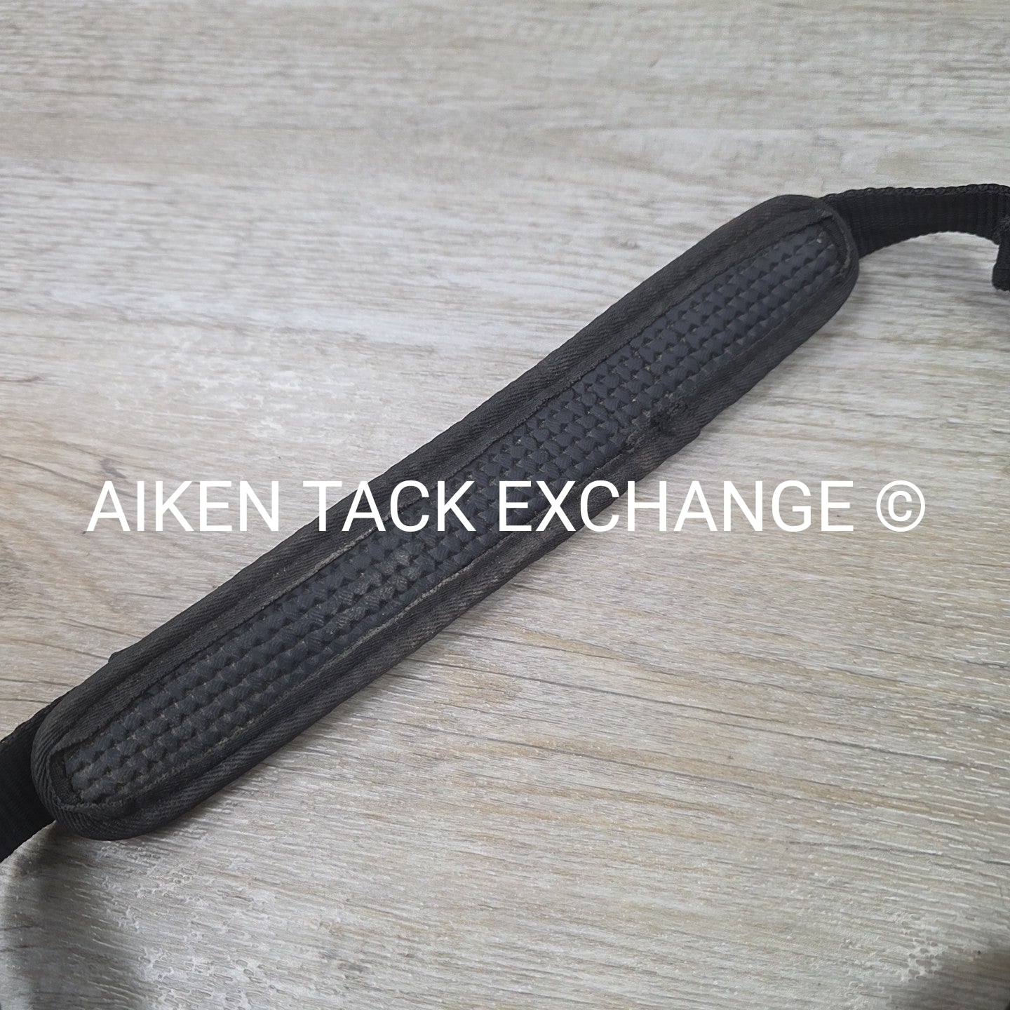 BARGAIN BUNDLE: Shires FreeGraze & Tough 1 Grazing Muzzle, Size Full