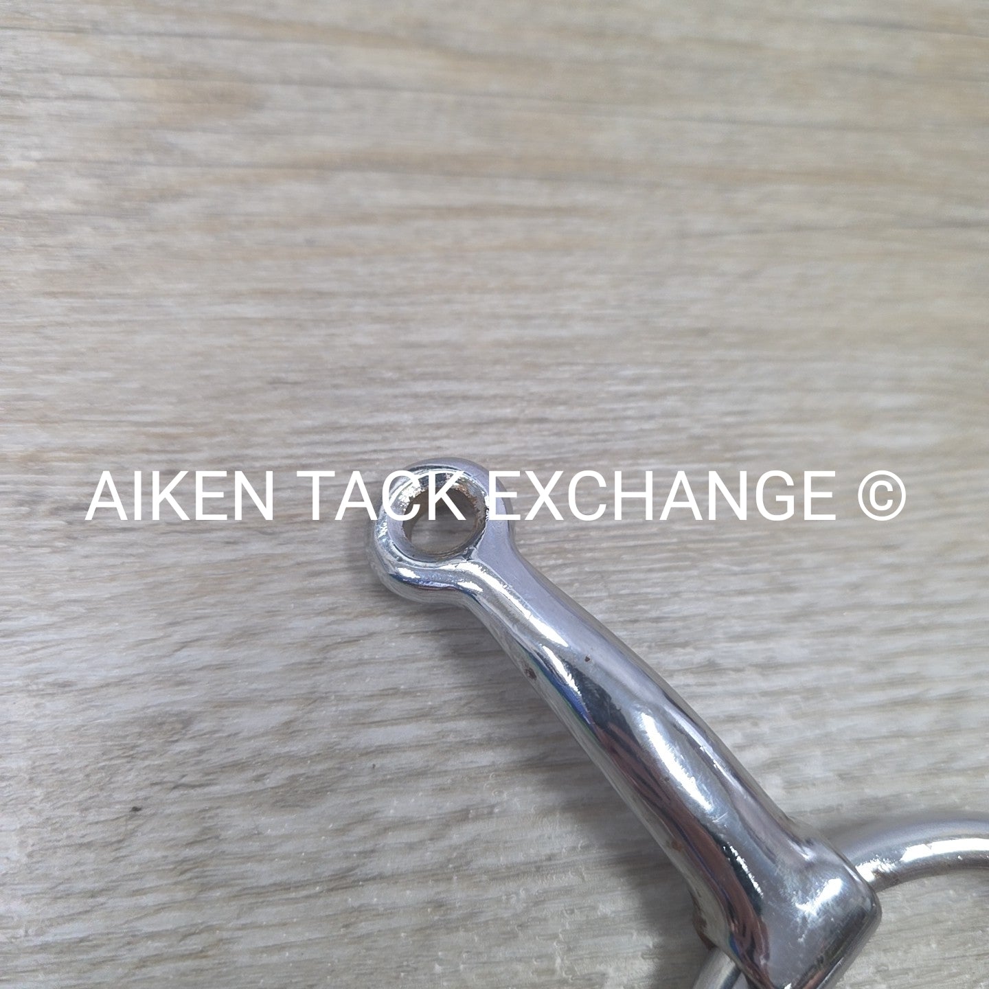 Blocker Tie Ring
