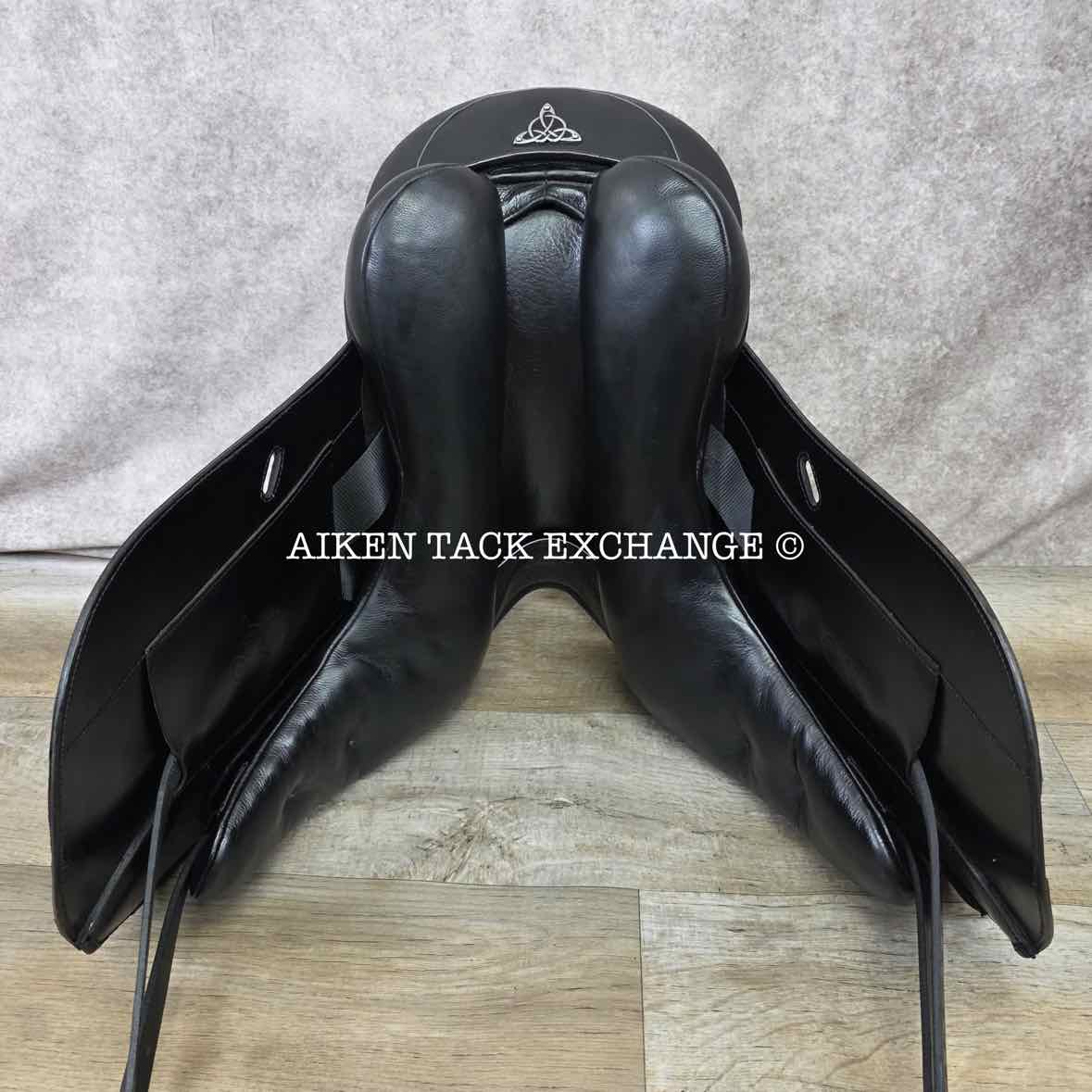 2021 Loxley by Bliss Monoflap Dressage Saddle, 17.5" Seat, Adjustable Tree - Changeable Gullet, Wool Flocked Panels