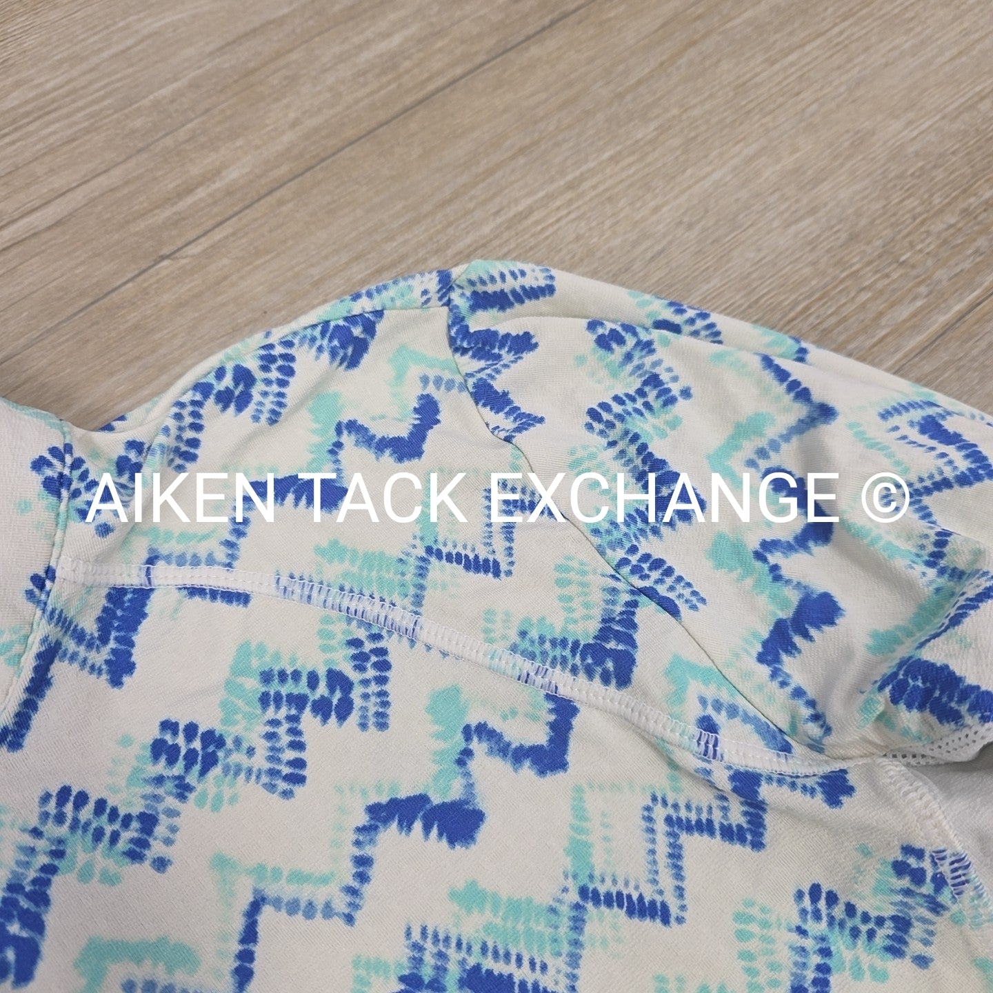 San Soleil Long Sleeve Sun Shirt, Size Medium