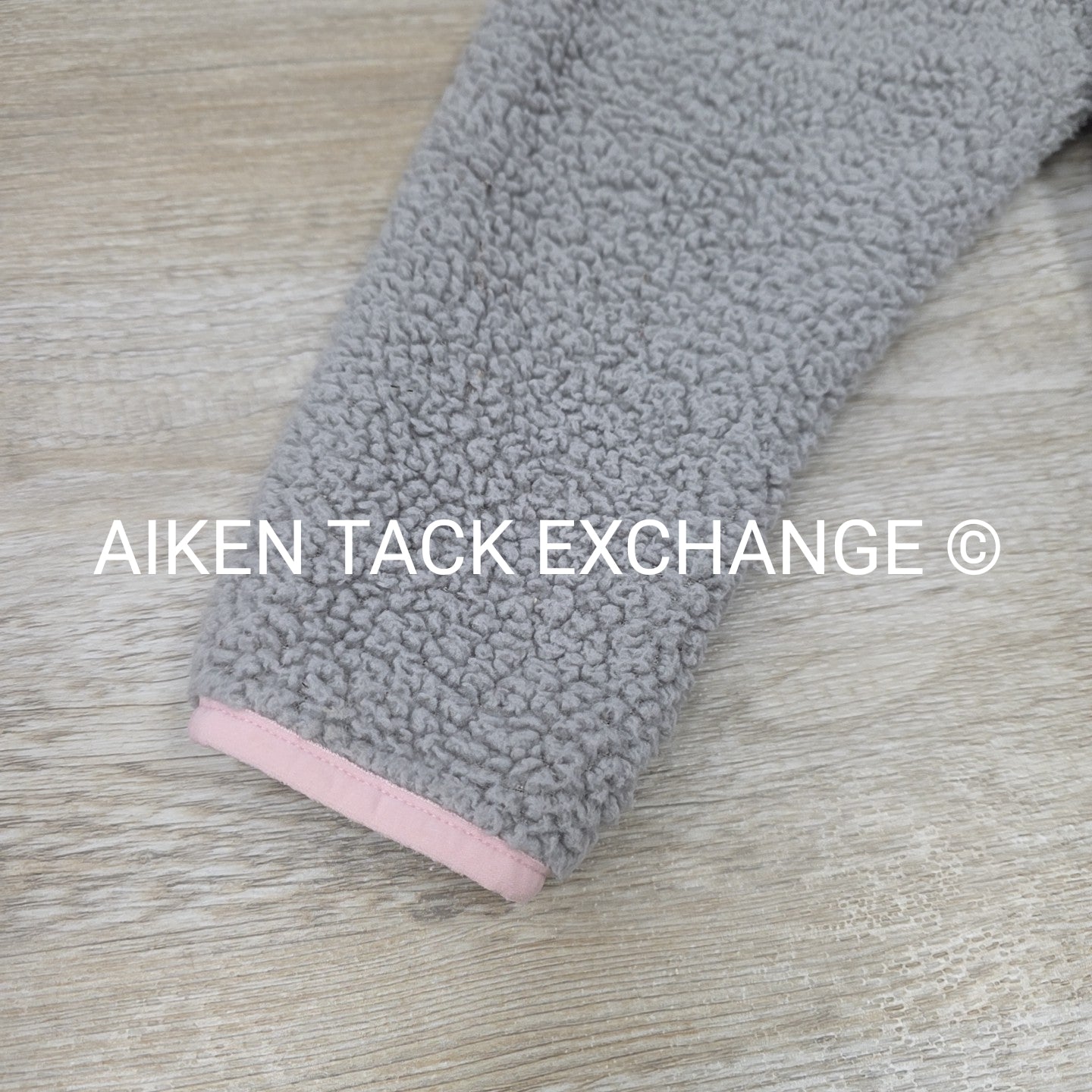 Sherpa Fleece Pull Over Sweater, Size Large