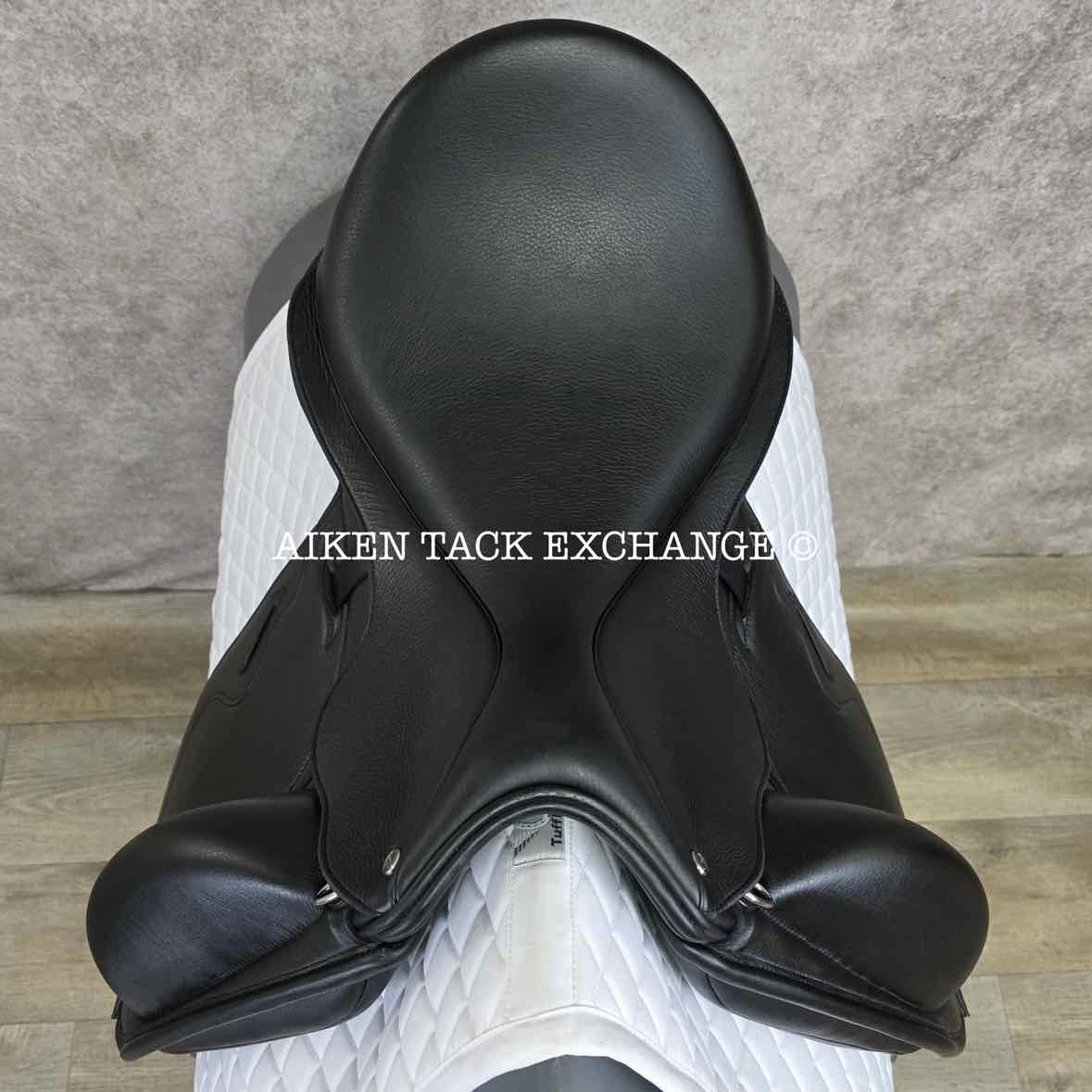 2023 Envy by Custom Saddlery Motion Monoflap Dressage Saddle, 18" Seat, Adjustable Tree, Wool Flocked Panels