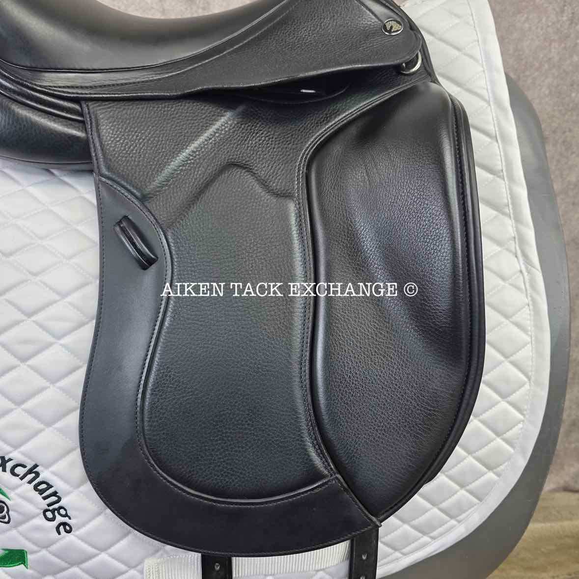 2023 Morgenroth Orpheu Dressage Saddle, 17" Seat, M/MW Tree, Wool Flocked Panels
