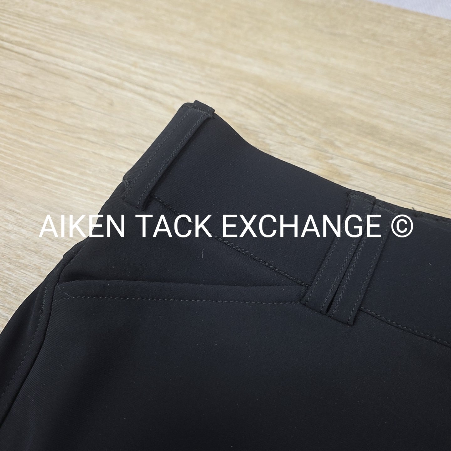 Ariat Tri Factor Silicone Grip Knee Patch Breeches, Size 34R