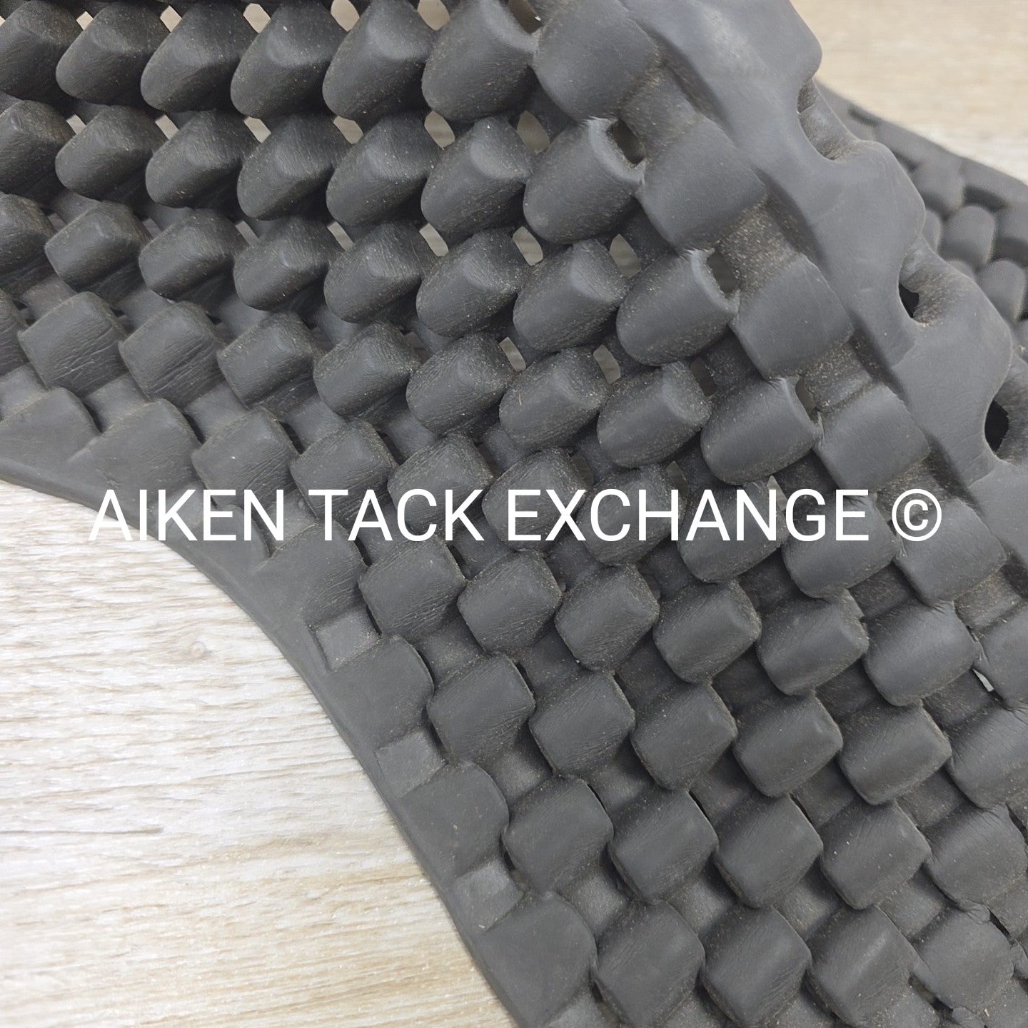 Acavallo Piuma Feather Light Air Release Half Pad