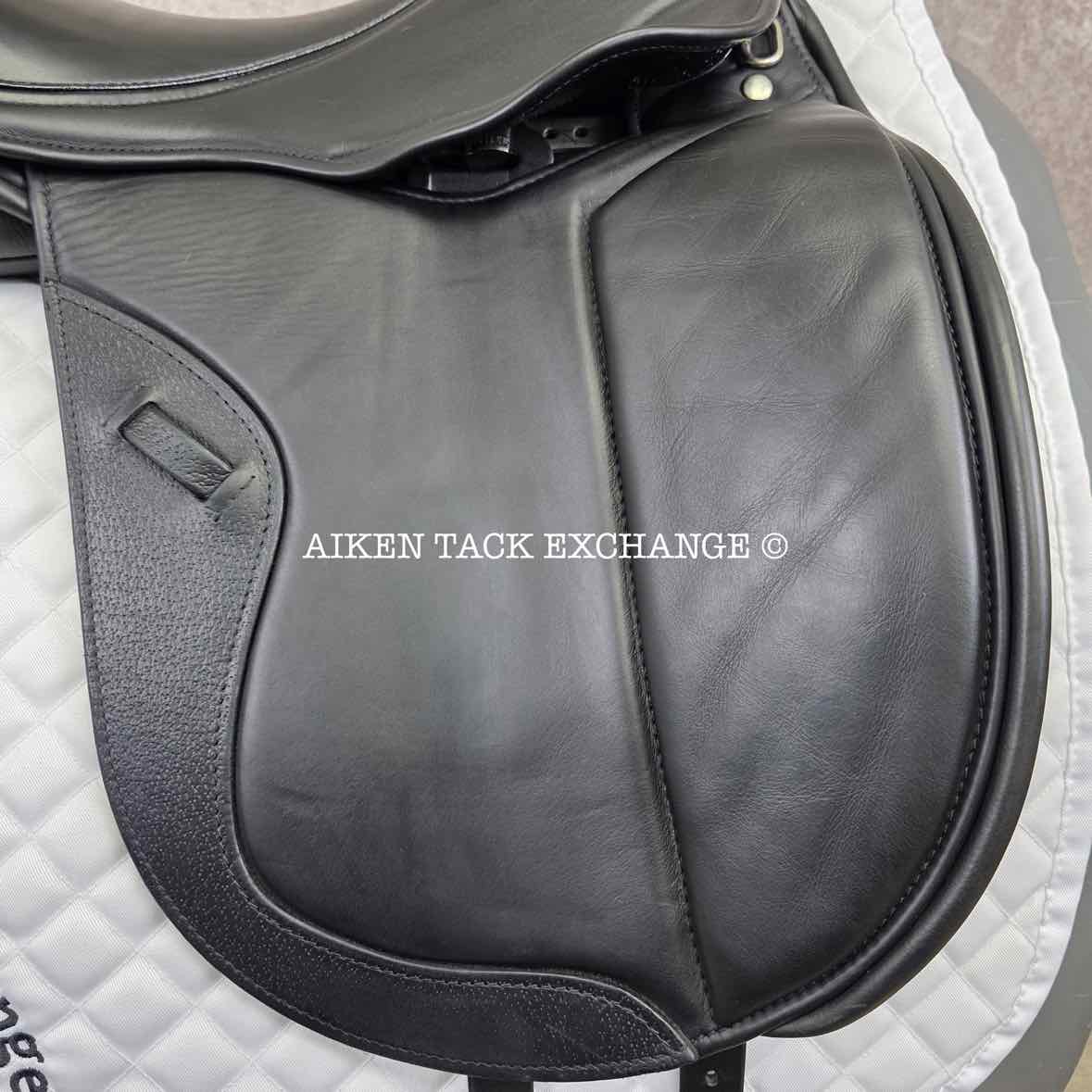 **SOLD** Gullikson Jerger-Genser Dressage Saddle, 17.5" Seat, Extra Short Flap, Wide Tree, Wool Flocked Panels