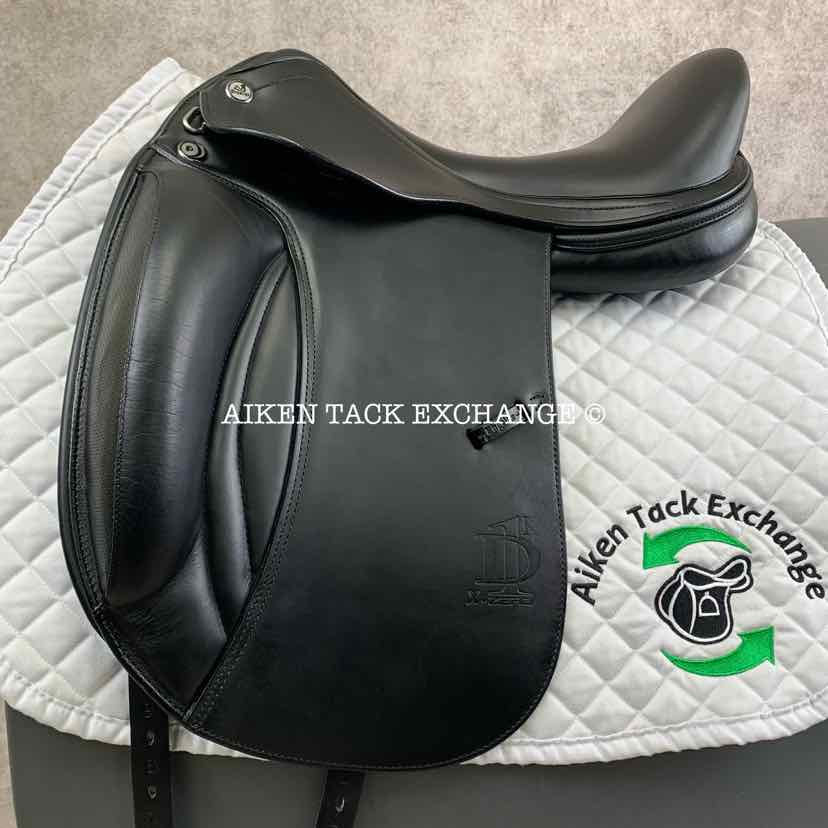 **SOLD** 2019 Prestige X-D1D K Zero Monoflap Dressage Saddle, 17" Seat, Medium Tree, Wool Flocked Panels