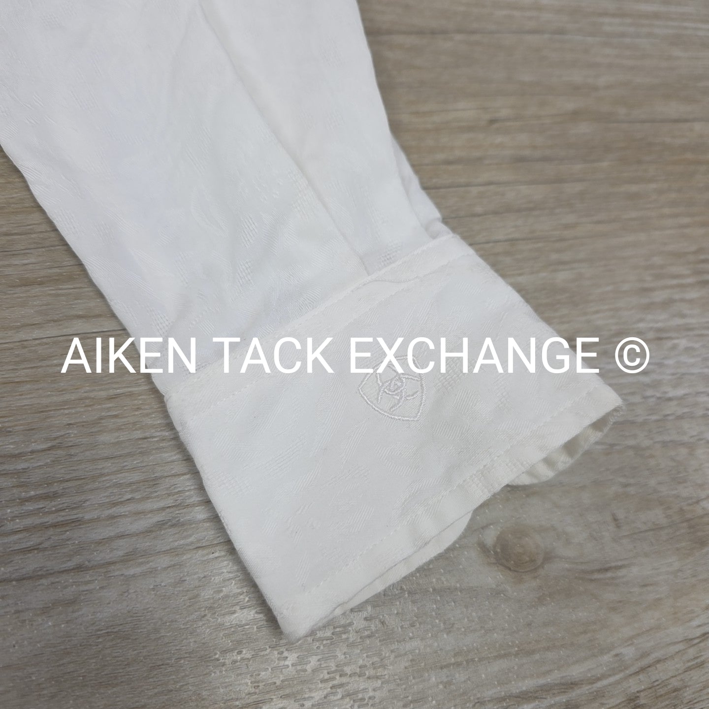 Ariat CoolMax Long Sleeve Show Shirt w/ Collar, Women's 34