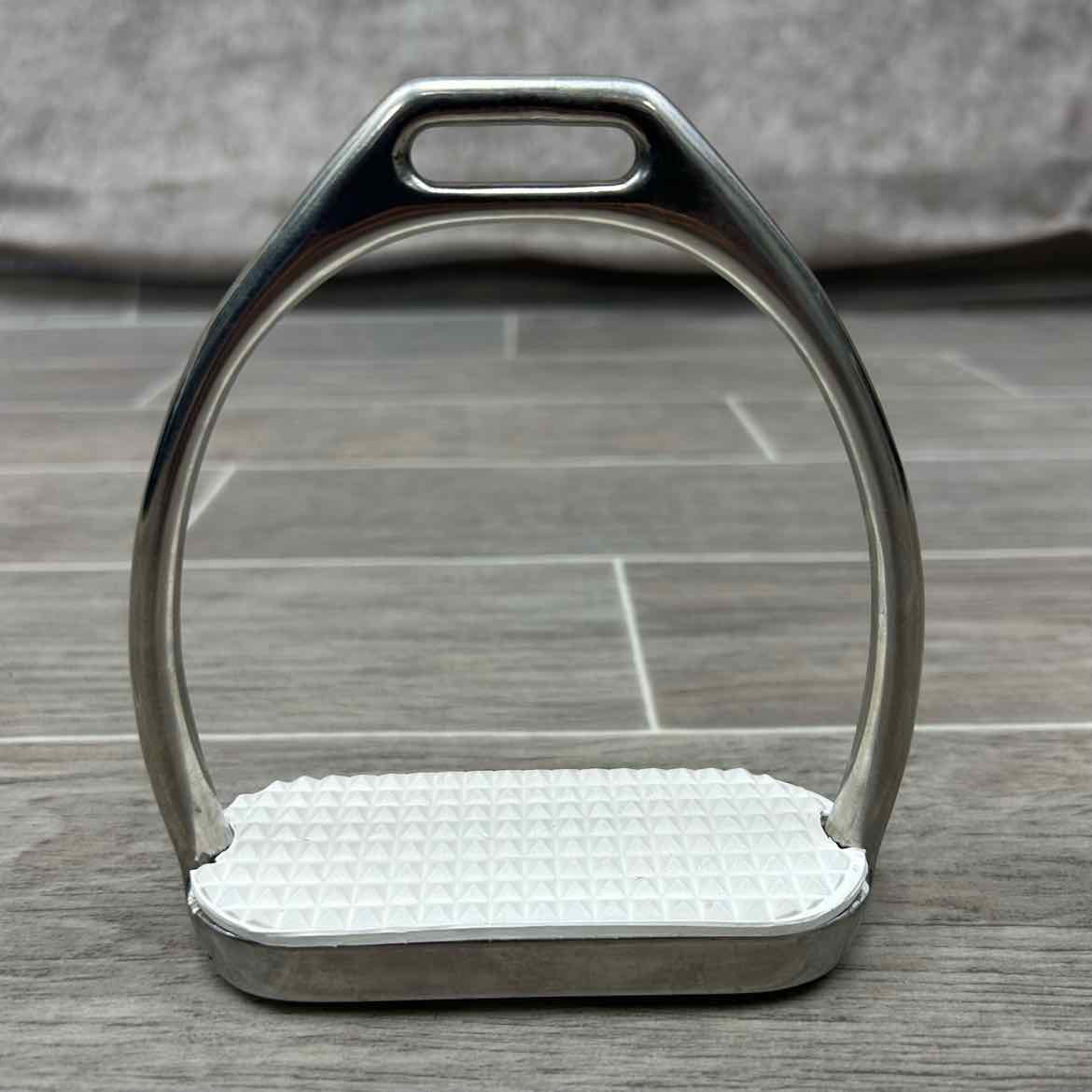Courbette Lemetex Stirrup Irons, 4.25"