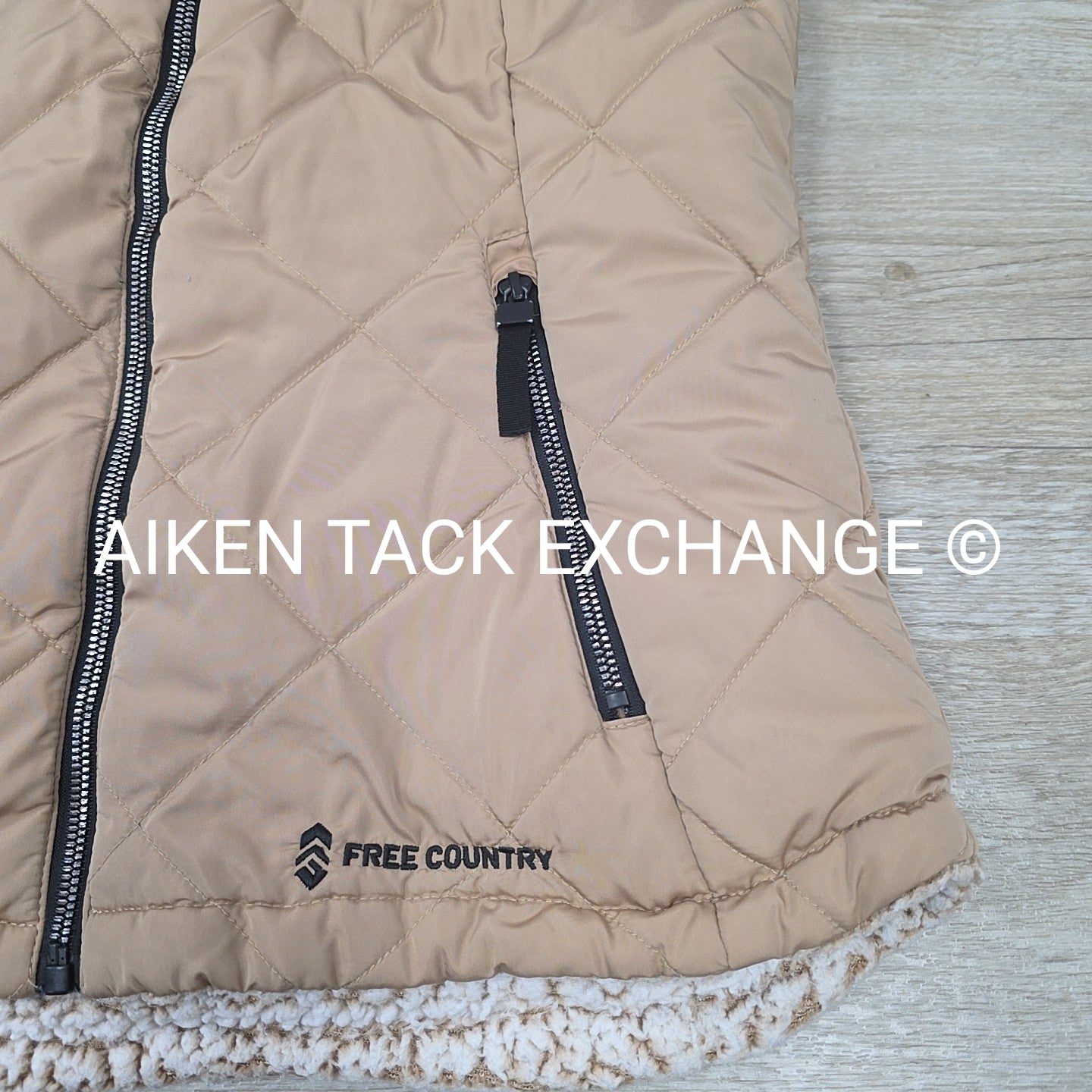 Free Country Expedition II Stratus Lite Reversible Vest, Size Medium