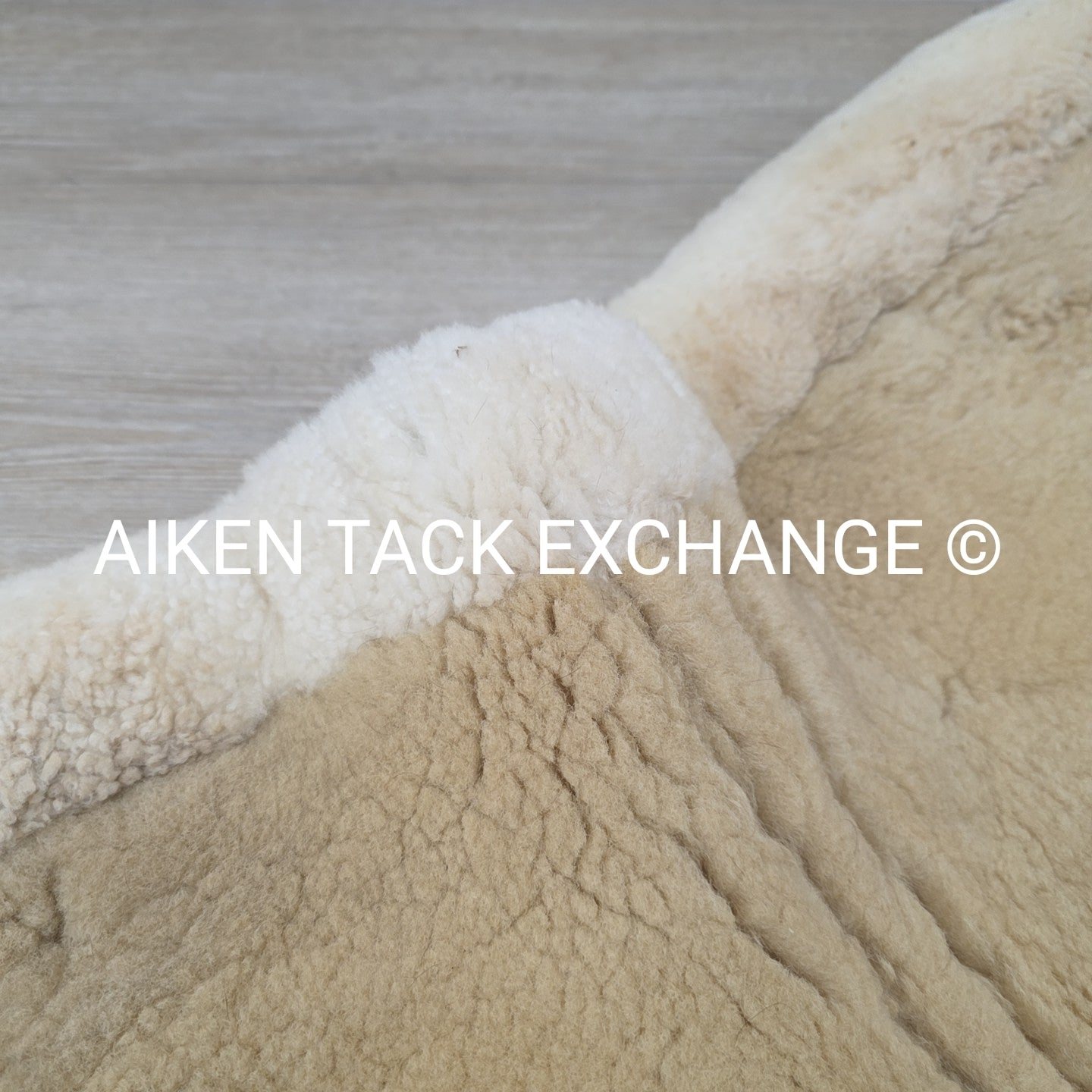 Fleeceworks Classic Dressage Pad with Full Sheepskin Trim, Large
