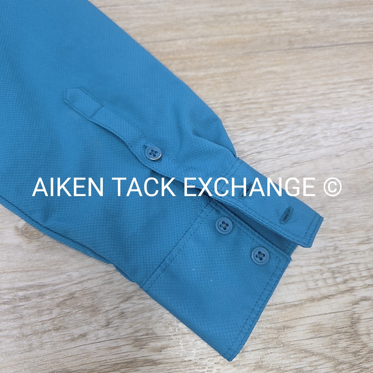 Ariat Outbound VenTEK Button Down Shirt, Women's Medium