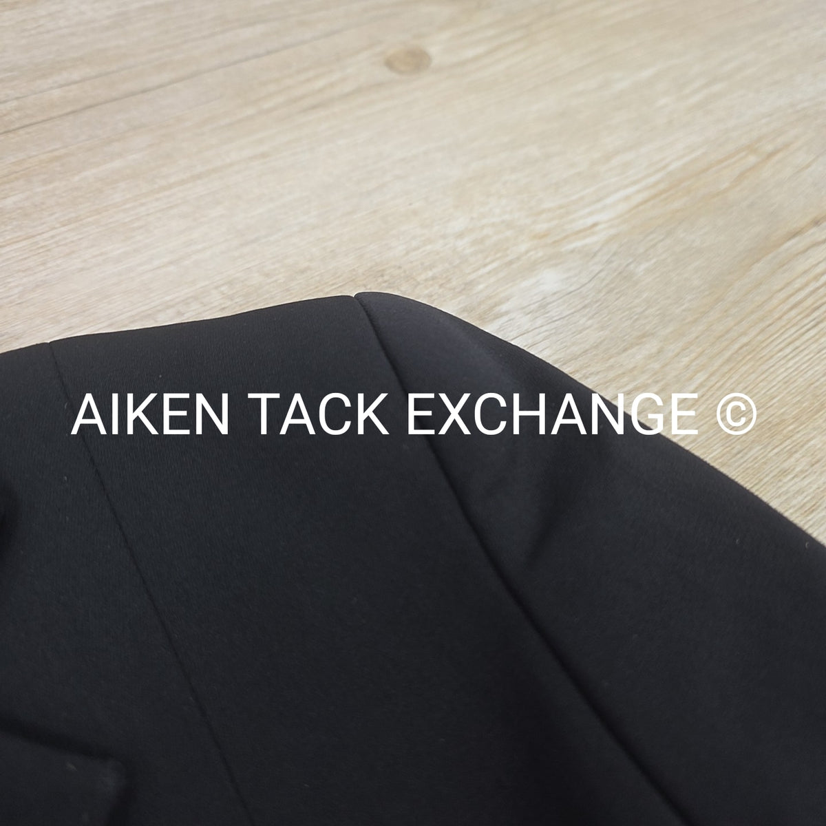 Alessandro Albanese Show Coat, Size 38 (10)