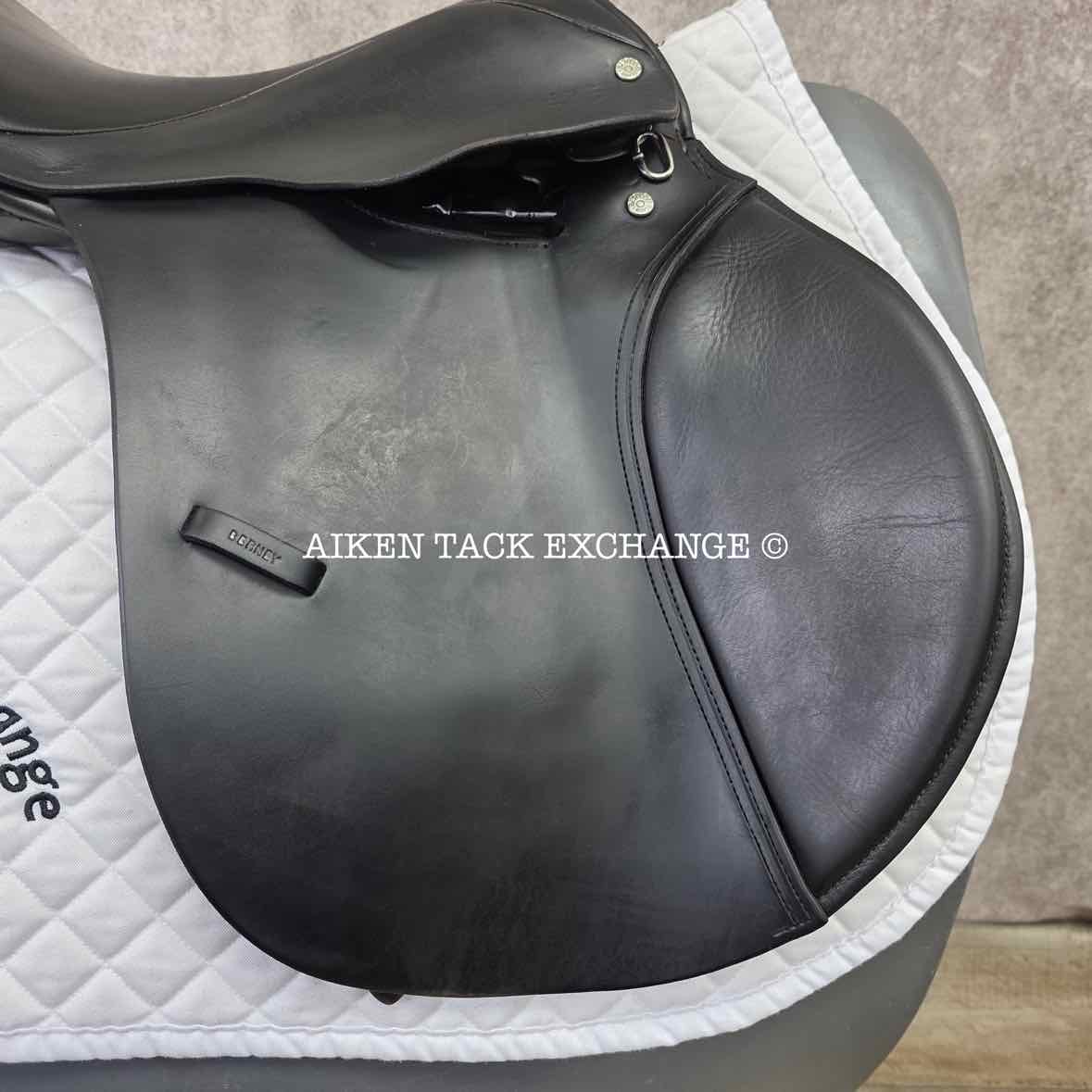 Berney Brothers All Purpose Saddle, 17.5" Seat, Medium Tree, Wool Flocked Panels