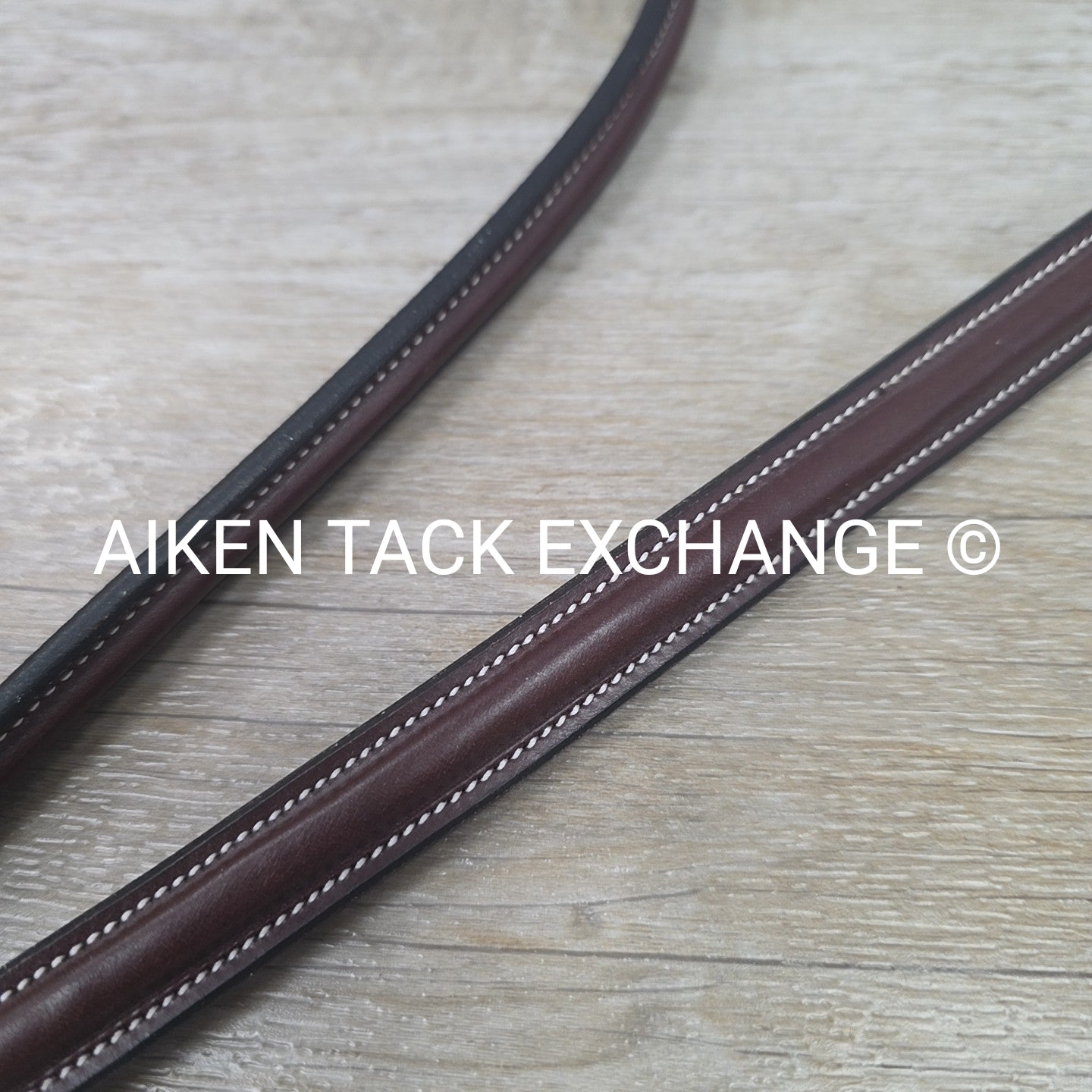 KL Select Red Barn Round Raised Standing Fancy Stitch Martingale, Size Cob